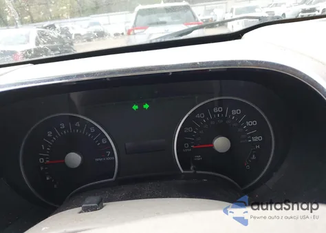 2006 Ford Explorer Xls z USA, uszkodzony, nr VIN 1FMEU62E96ZA13237